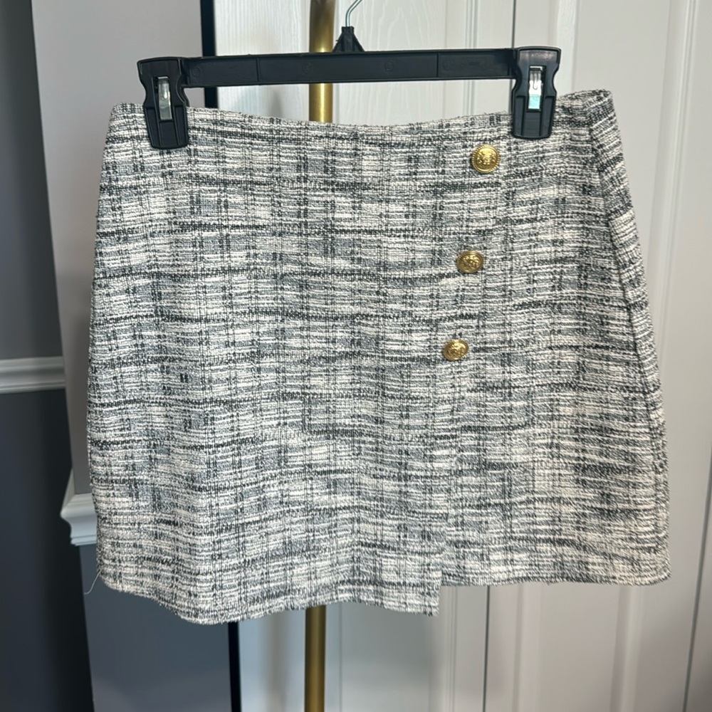 NWT Discovery Tweedlike Skirt Size M